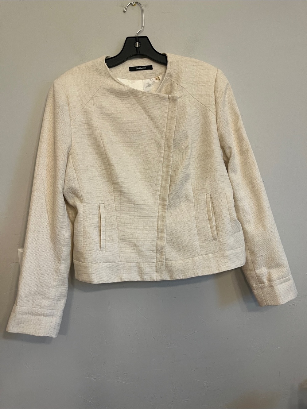 Tahari size large cotton and polyester jacket